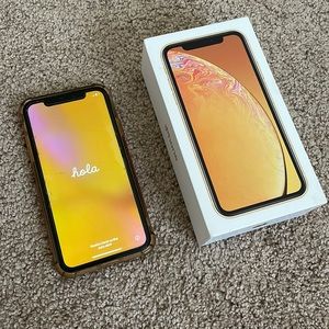 Apple iPhone XR Yellow 64 GB Unlocked